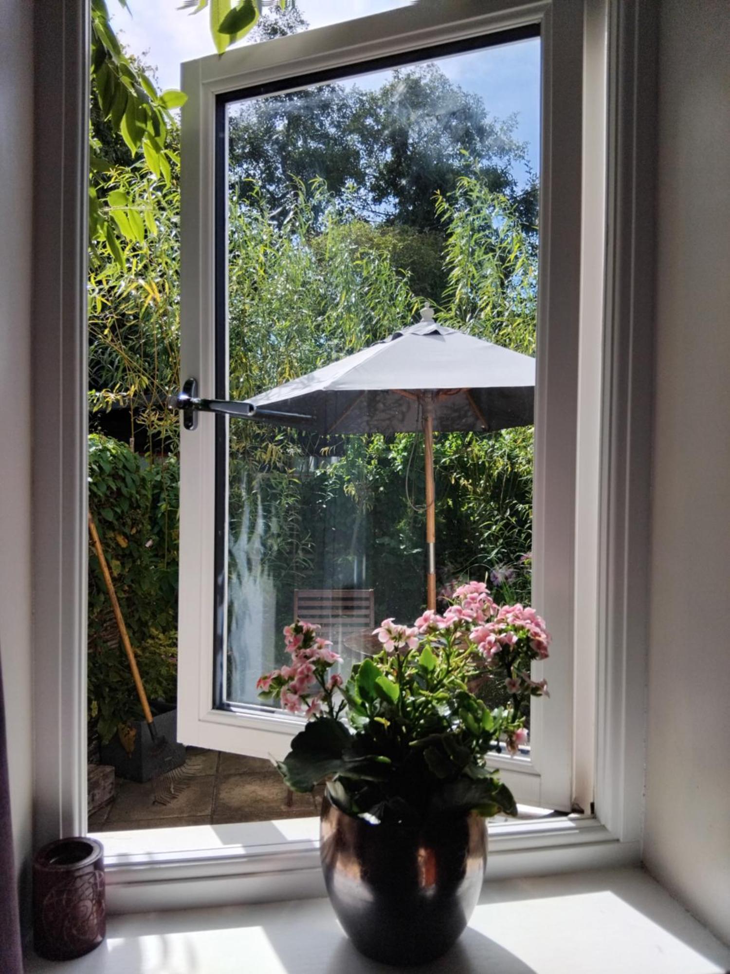 Post Office Row Apartment And Garden Crickhowell Extérieur photo